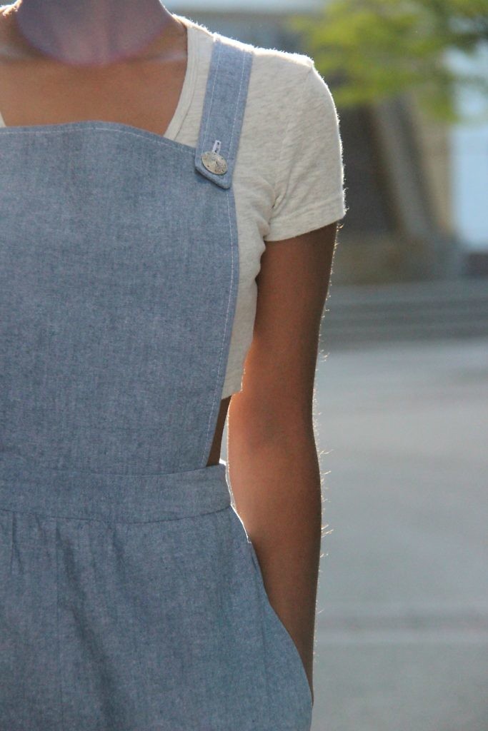 DIY Chambray Slouchy LooseFitting Overalls Kwik Sew K4138